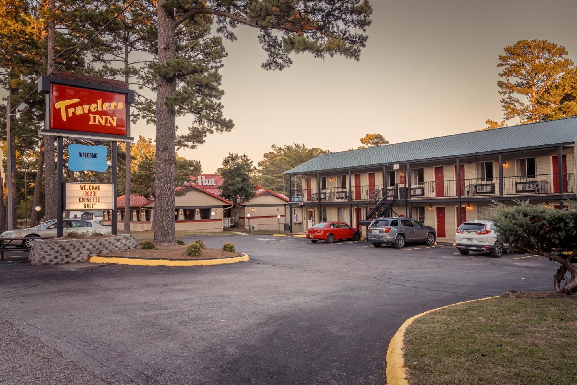 Traveler'S Inn Eureka Springs Exterior photo